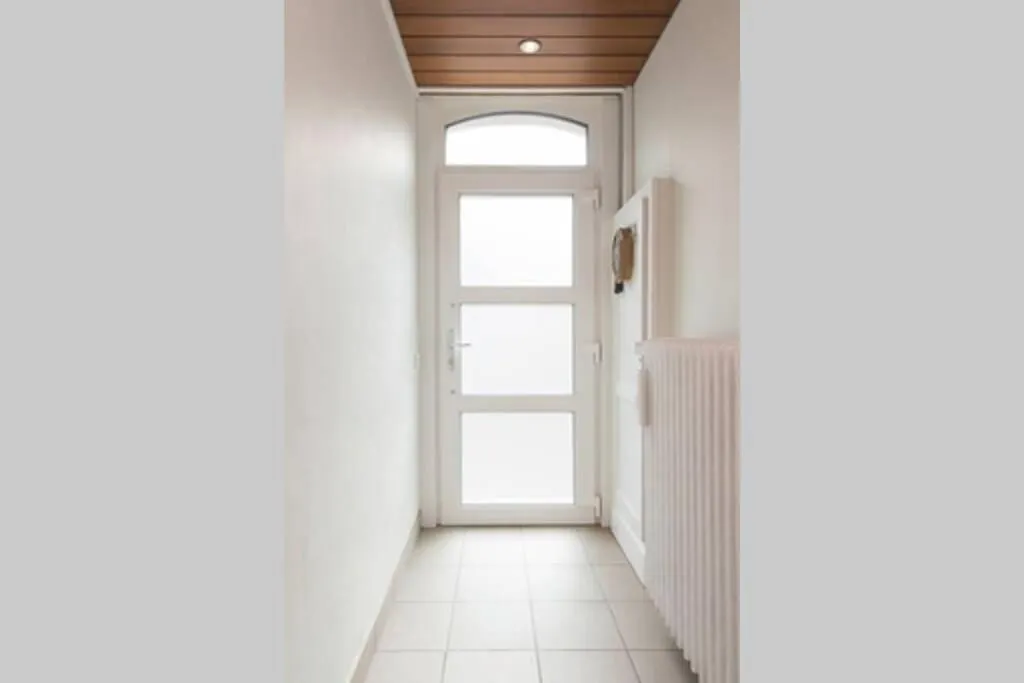 Authentieke Loft Herenhuis Ostend Apartment
